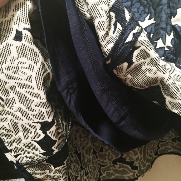 Beautiful Patterned dark blue and white Dress - Picture 11 of 13